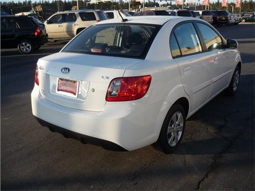 Kia Rio 2011 photo 2