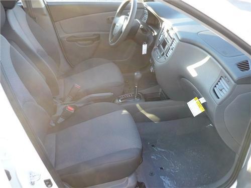 Kia Rio 2011 photo 4