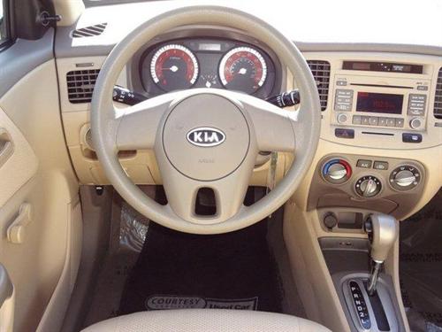 Kia Rio 2011 photo 4