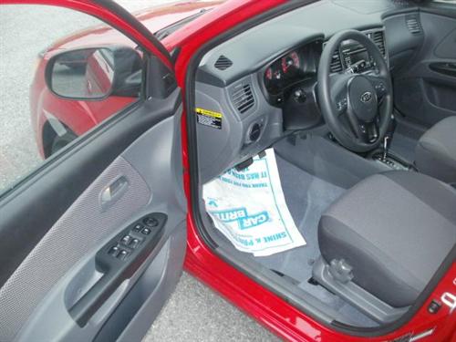 Kia Rio 2011 photo 2