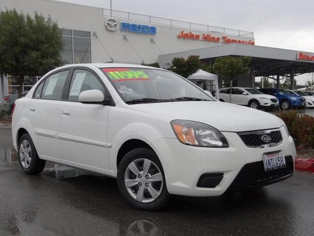 Kia Rio Elk Conversion Van Unspecified