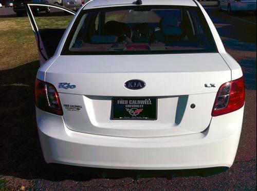 Kia Rio 2011 photo 5