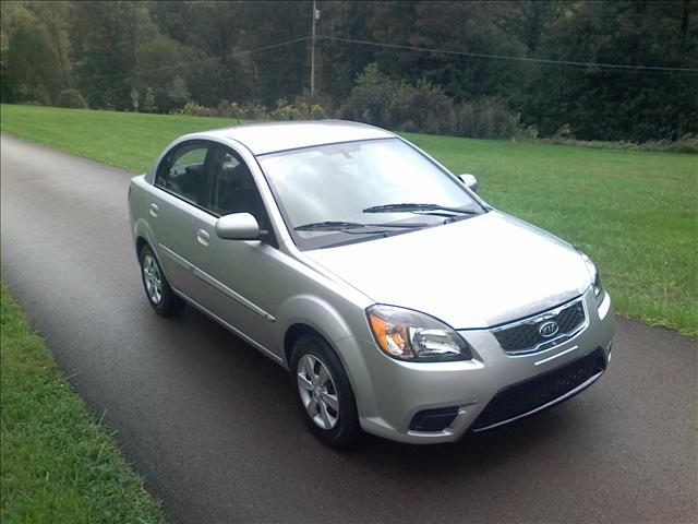 Kia Rio 2011 photo 1