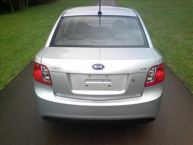 Kia Rio 2011 photo 5