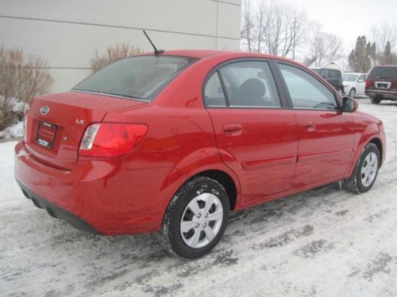 Kia Rio 2011 photo 1