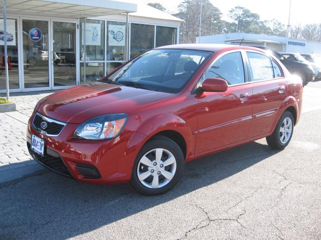 Kia Rio Elk Conversion Van Sedan