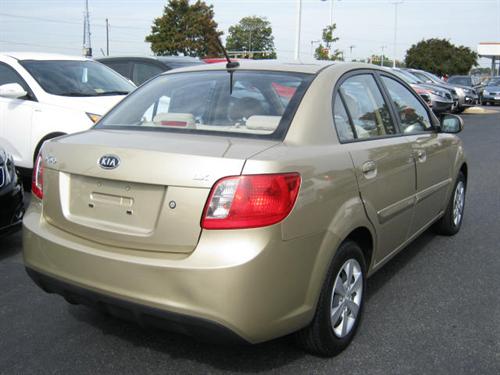 Kia Rio 2011 photo 2