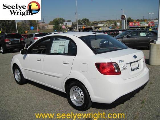 Kia Rio 2011 photo 2