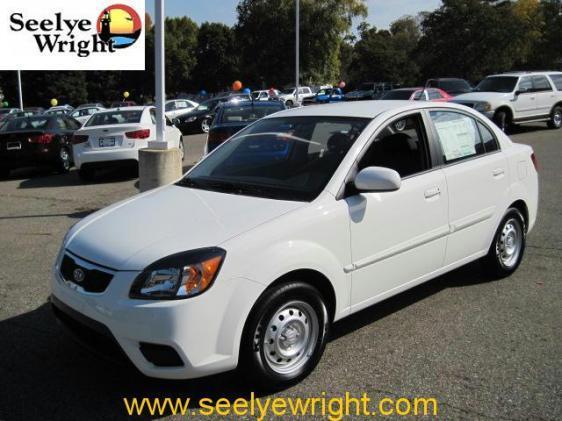 Kia Rio 2011 photo 3