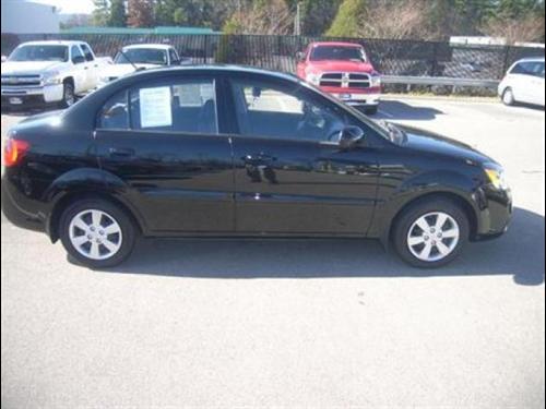 Kia Rio 2011 photo 3