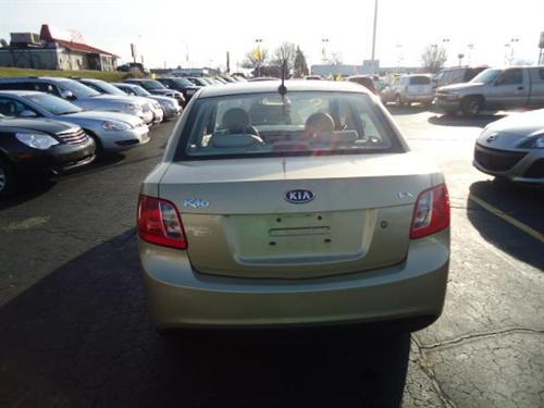 Kia Rio 2011 photo 3