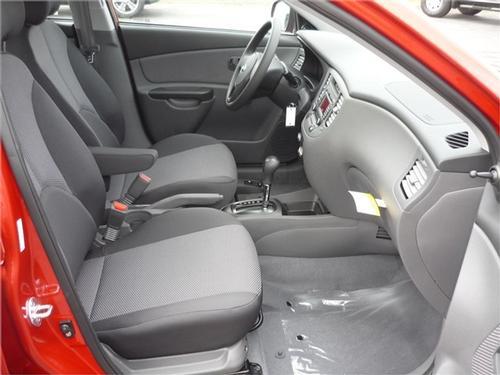 Kia Rio 2011 photo 4
