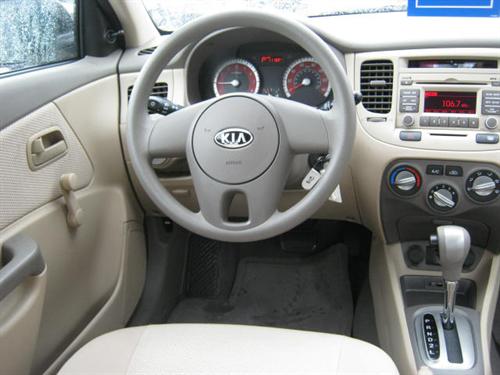 Kia Rio 2011 photo 5