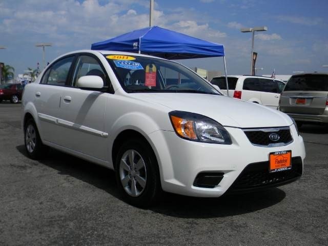 Kia Rio 2011 photo 2