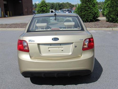 Kia Rio 2011 photo 2