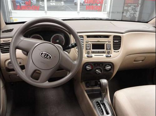 Kia Rio Extra Cab 4x4 Other