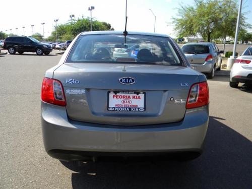 Kia Rio 2011 photo 3