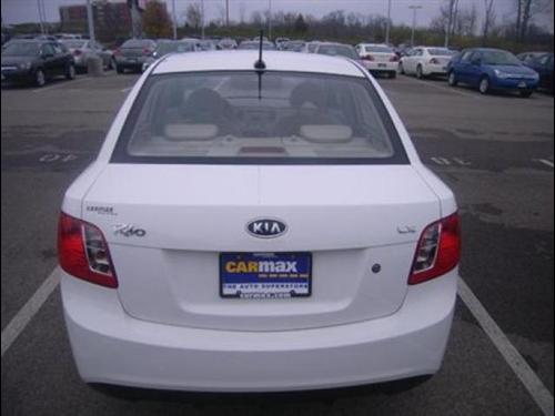 Kia Rio 2011 photo 5