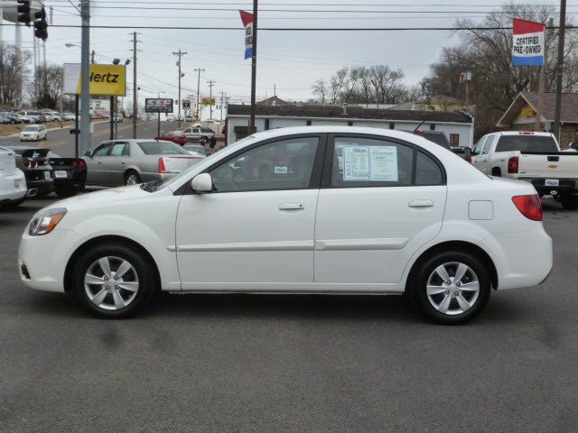 Kia Rio 2011 photo 3