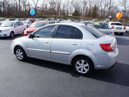 Kia Rio 2011 photo 3