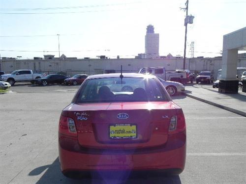 Kia Rio Elk Conversion Van Other