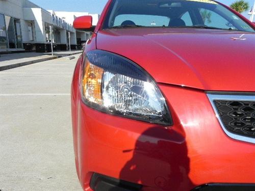 Kia Rio 2011 photo 4