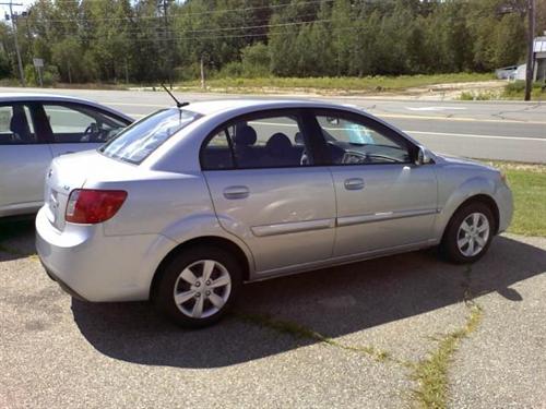 Kia Rio 2011 photo 3