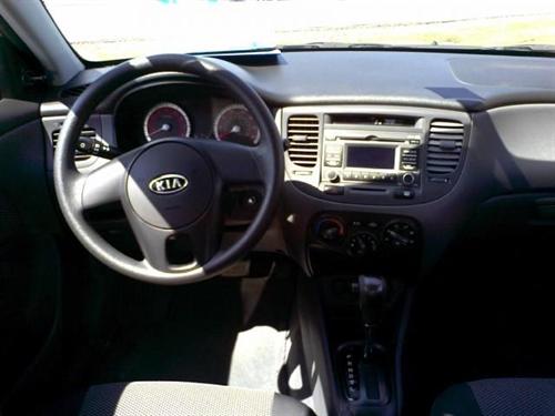 Kia Rio 2011 photo 5