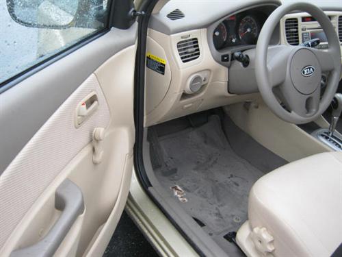 Kia Rio 2011 photo 3