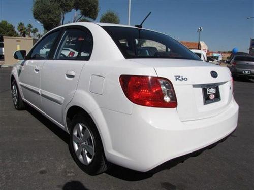 Kia Rio 2011 photo 5