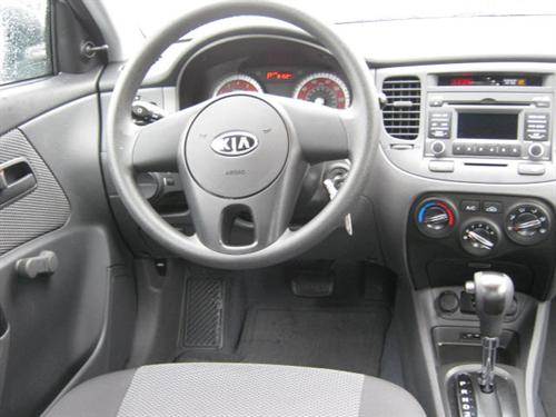 Kia Rio 2011 photo 5