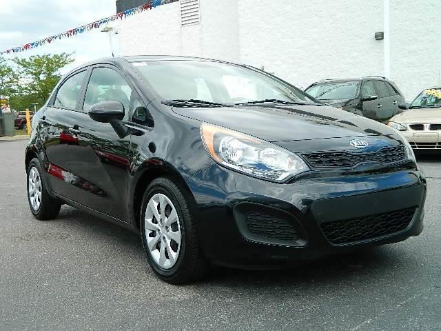 Kia Rio 2012 photo 3