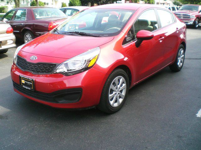Kia Rio 2012 photo 1