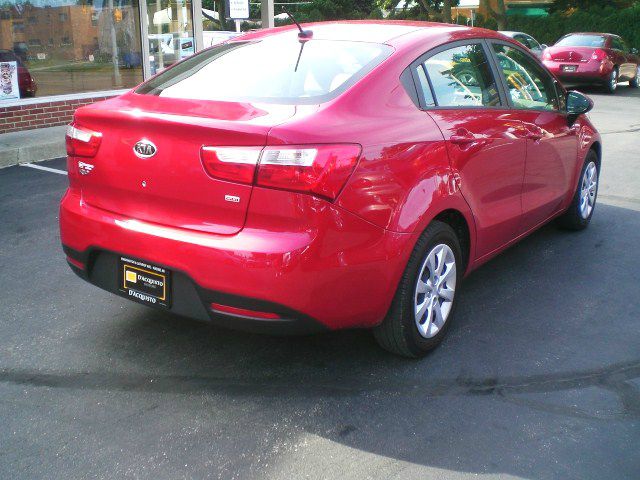 Kia Rio 2012 photo 4