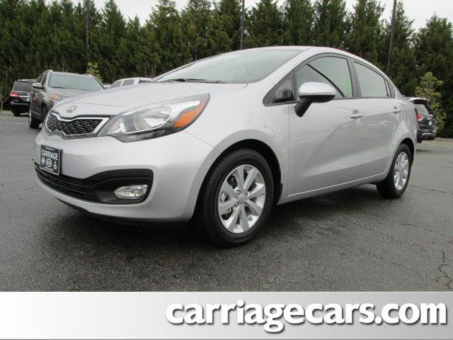 Kia Rio 2013 photo 2