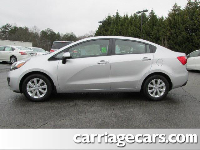 Kia Rio 2013 photo 4