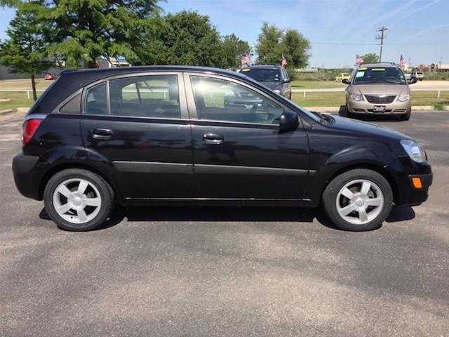 Kia Rio5 2006 photo 20