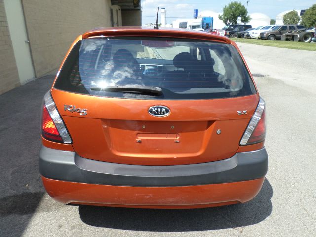 Kia Rio5 2007 photo 2