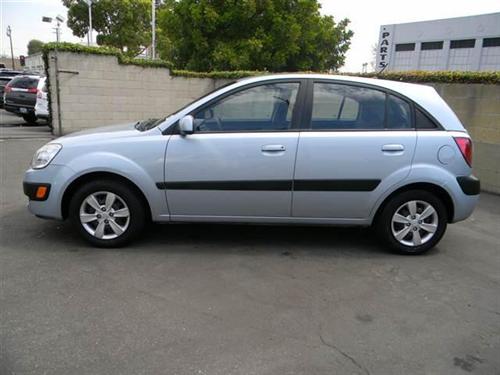 Kia Rio5 2008 photo 1