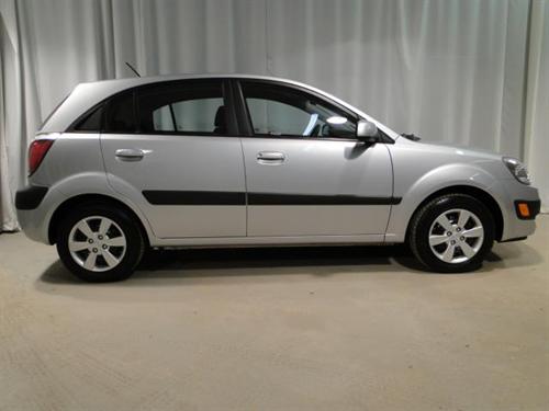 Kia Rio5 2008 photo 5