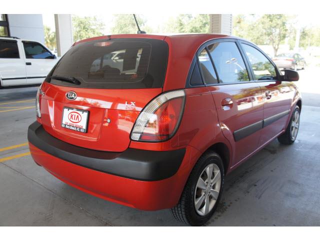 Kia Rio5 2009 photo 1