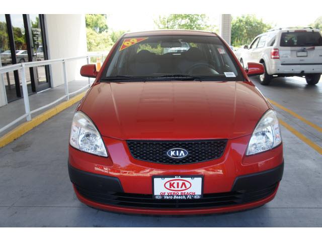 Kia Rio5 2009 photo 4