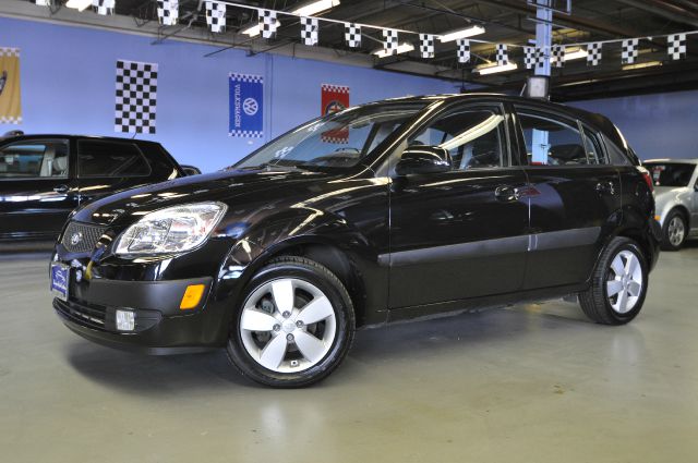 Kia Rio5 2009 photo 2