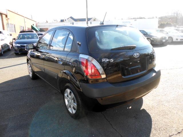 Kia Rio5 2009 photo 4