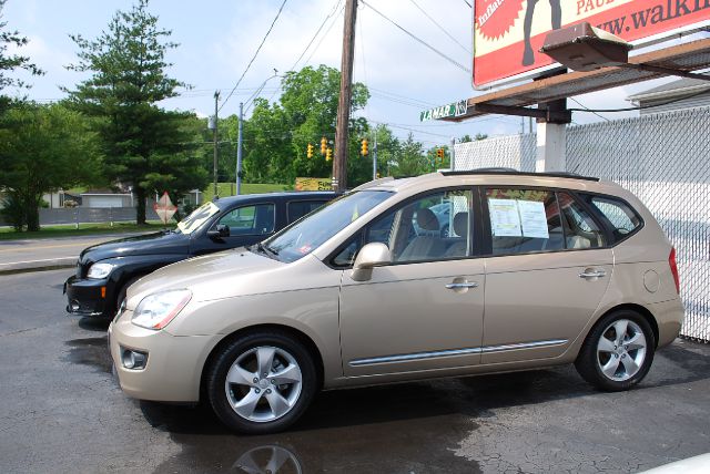 Kia Rondo 2007 photo 1