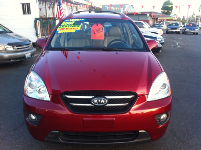 Kia Rondo 2007 photo 1