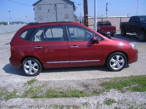 Kia Rondo 2007 photo 1