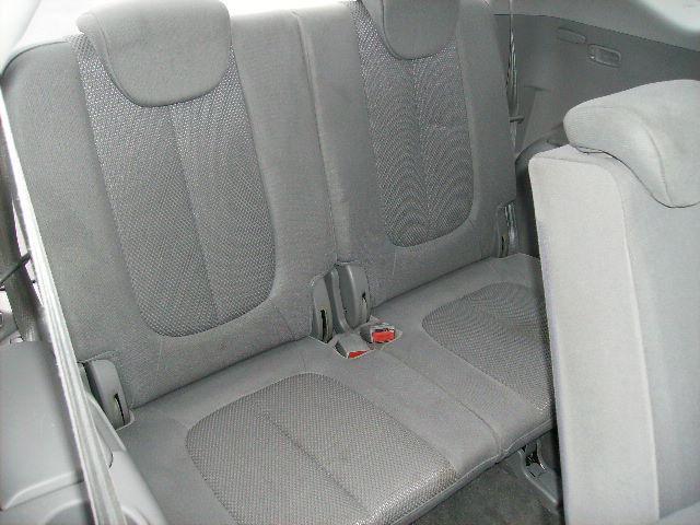 Kia Rondo 2007 photo 4