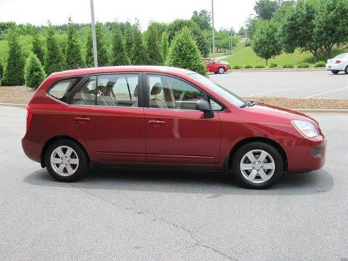 Kia Rondo 2007 photo 1