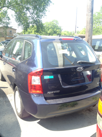 Kia Rondo 2007 photo 1